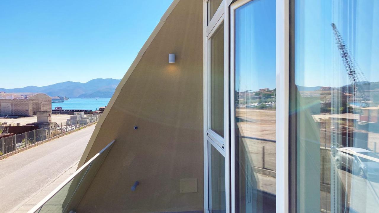 Fronte Mare Suites - Argonautivacanze Portoferraio Εξωτερικό φωτογραφία